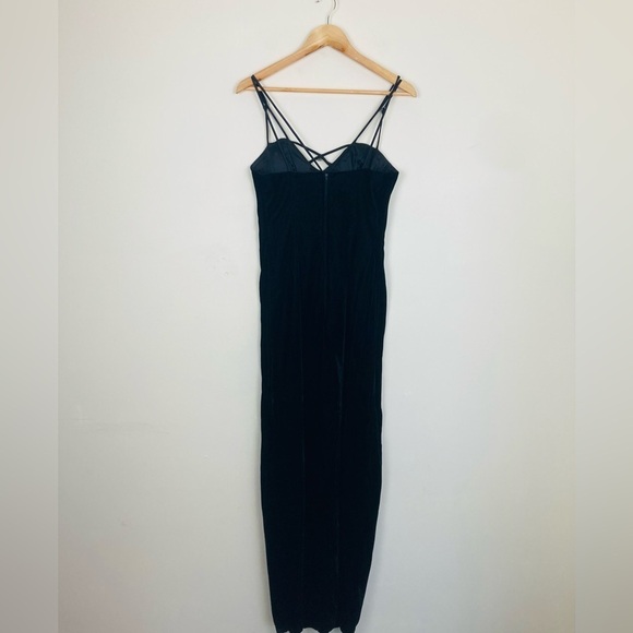 Vintage 90s Y2K strappy back velvet column dress with front slit. - Picture 10 of 11